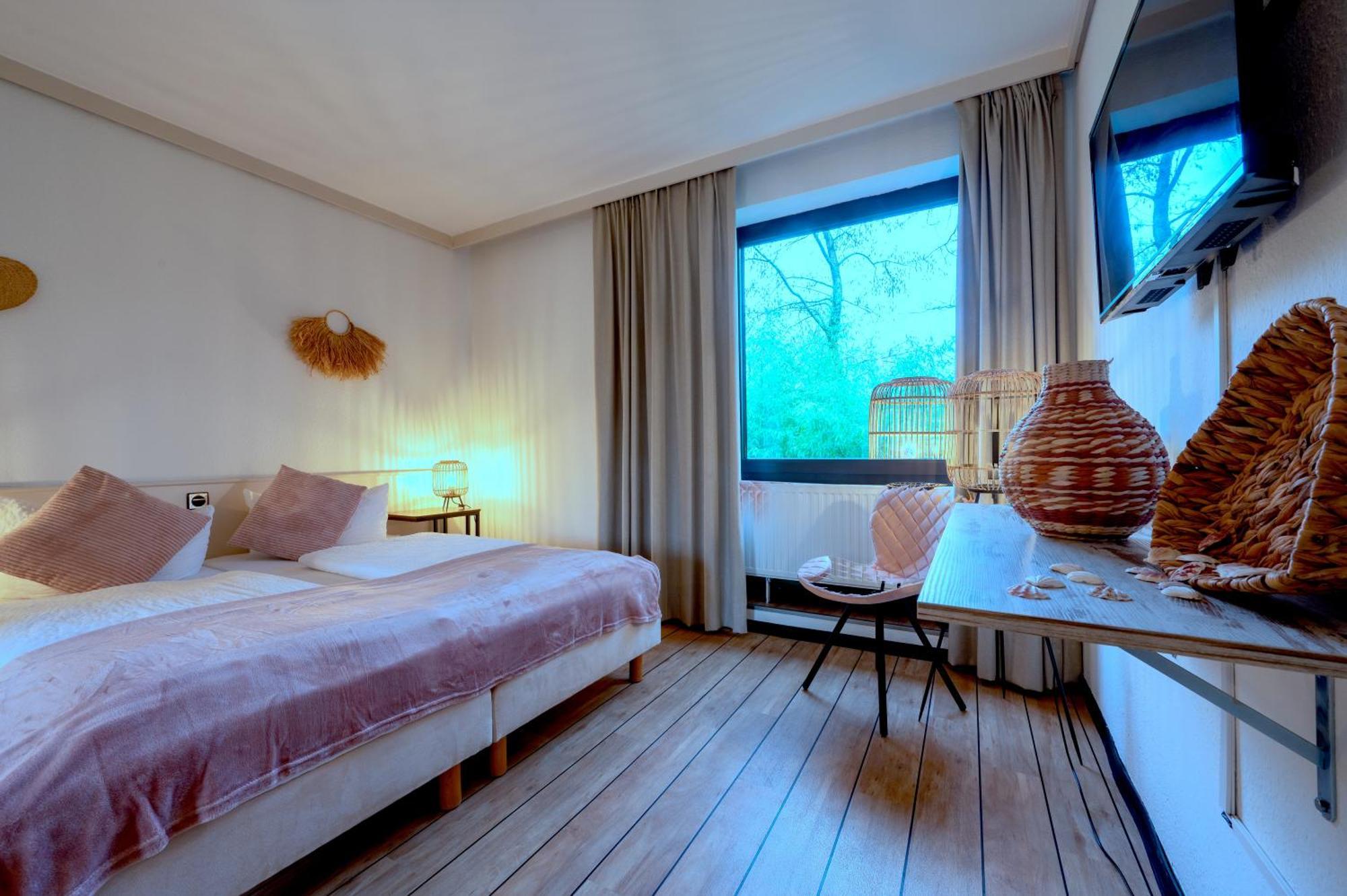 Hotel Waldkur Leer  Exterior foto